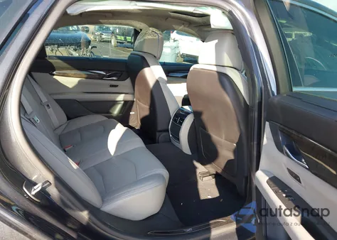 2017 Cadillac Ct6 Twin Turbo Premium Luxury z USA, uszkodzony, nr VIN 1G6KH5R61HU142693